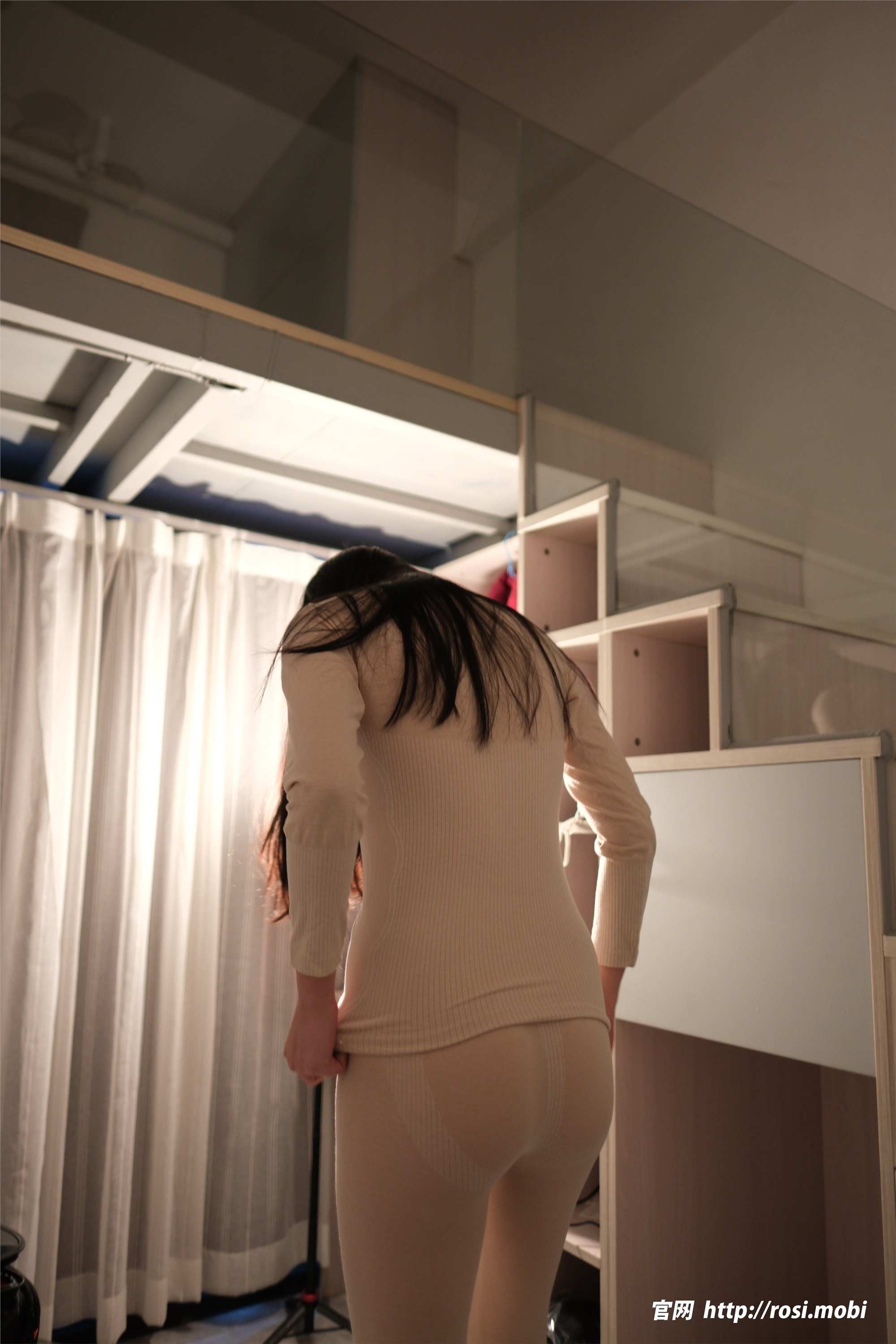 ROSI写真 2025.06.06 NO.4932